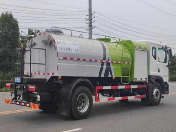11立方纯电动洒水车