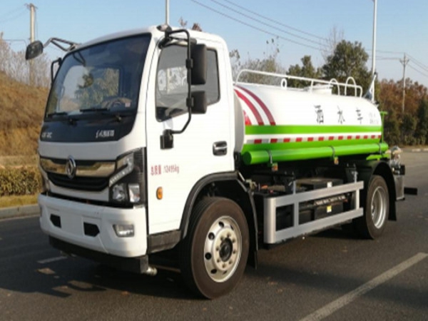 6方纯电动洒水车