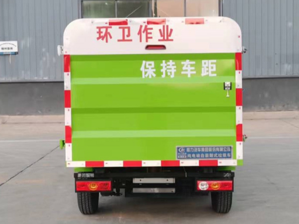 小型挂桶纯电动自装卸式垃圾车