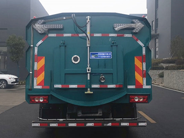 比亚迪纯电动洗扫车